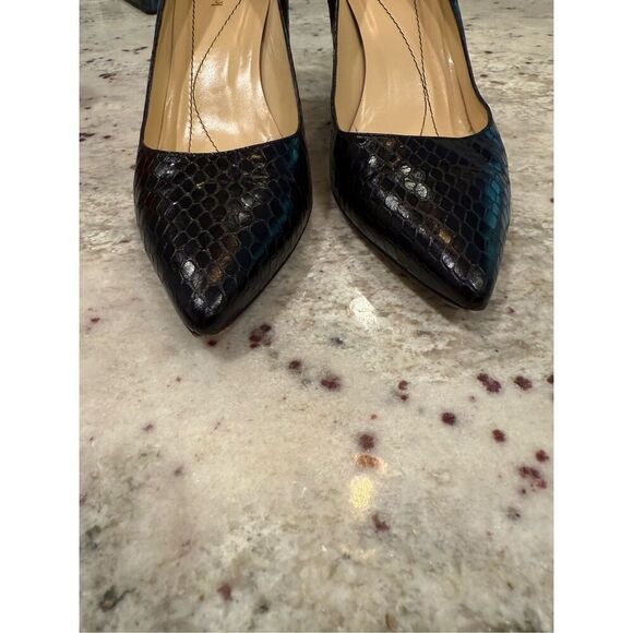 Kate Spade Black Textured Leather Pointed Toe Pumps Italy sz 9 - Picture 3 of 7